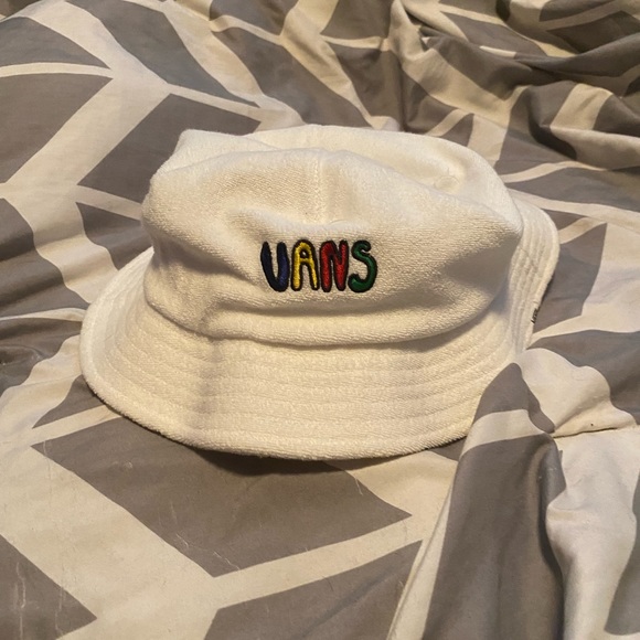 Vans Accessories - Vans Bucket Hat